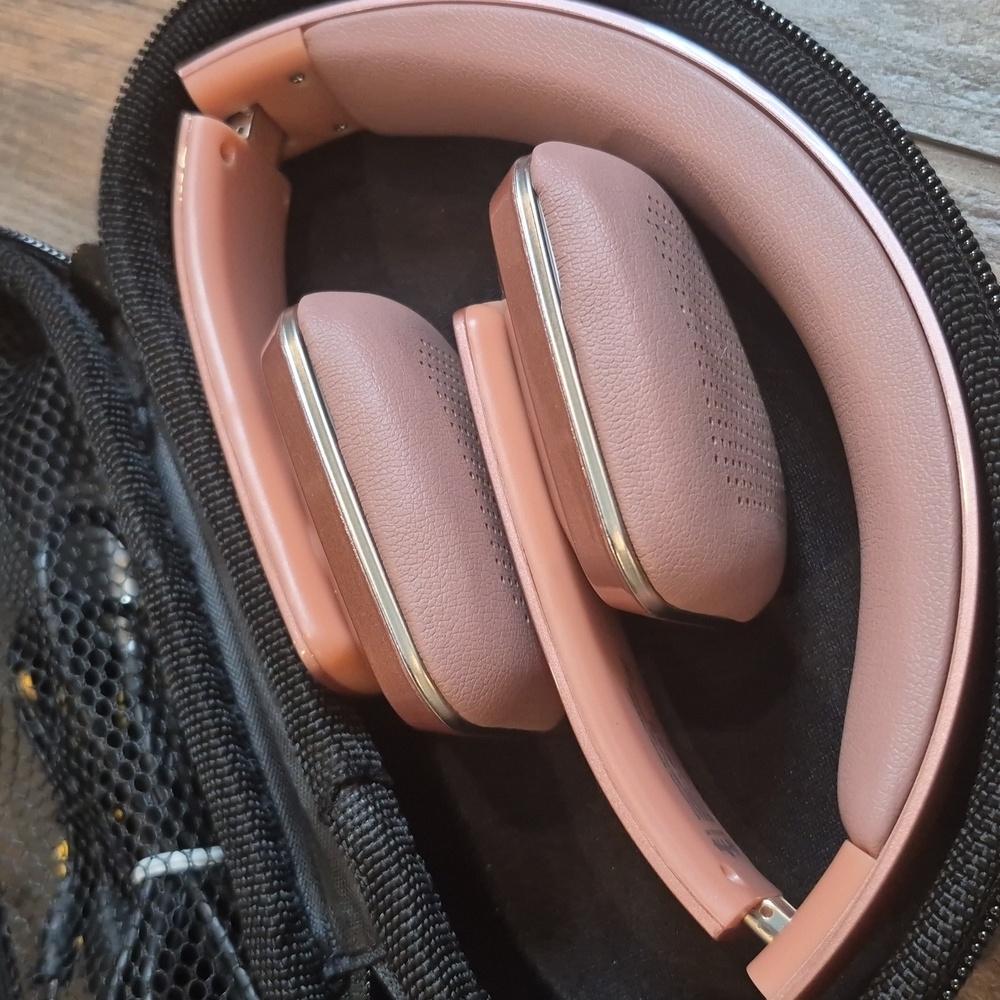 Bluetooth Stereo Over-ear Headsets, Hands-free Calling, Navy Blue & Pink - Picture 5 of 12